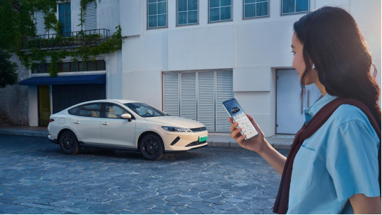 家轿冠军国庆献礼 第二代秦PLUS上新6.98万元起