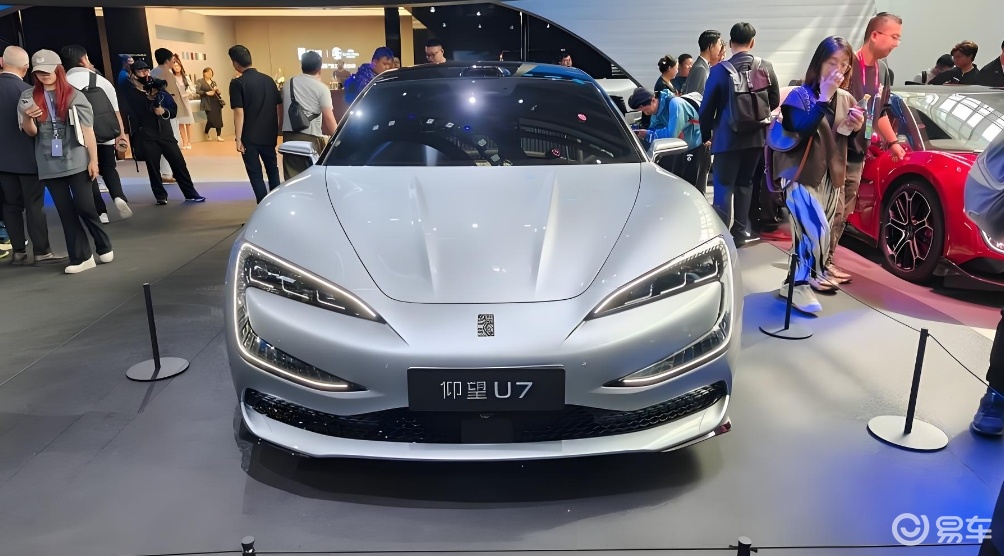 仰望U7登场，62.8万起售！这次真让BBA捏把汗了？