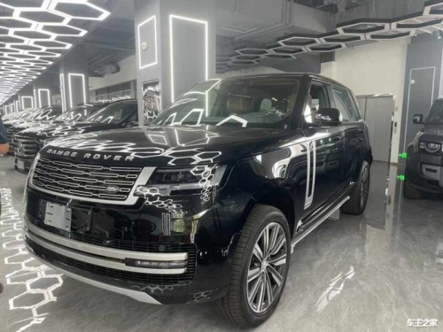 成都揽胜行政3.0加版价格优惠64万 欢迎上门试驾