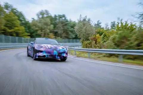 鸿蒙智行尚界Z7首曝！溜背造型配激光雷达