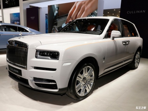 天津华夏安邦名车库里南售价626万起 欢迎上门试驾