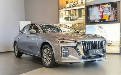 2025车市终考：比亚迪痛失榜首，小米华为绝杀，理想成最大输家？